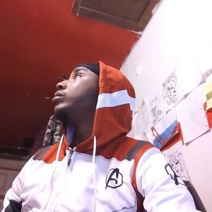 Meet your Posher, Thomas